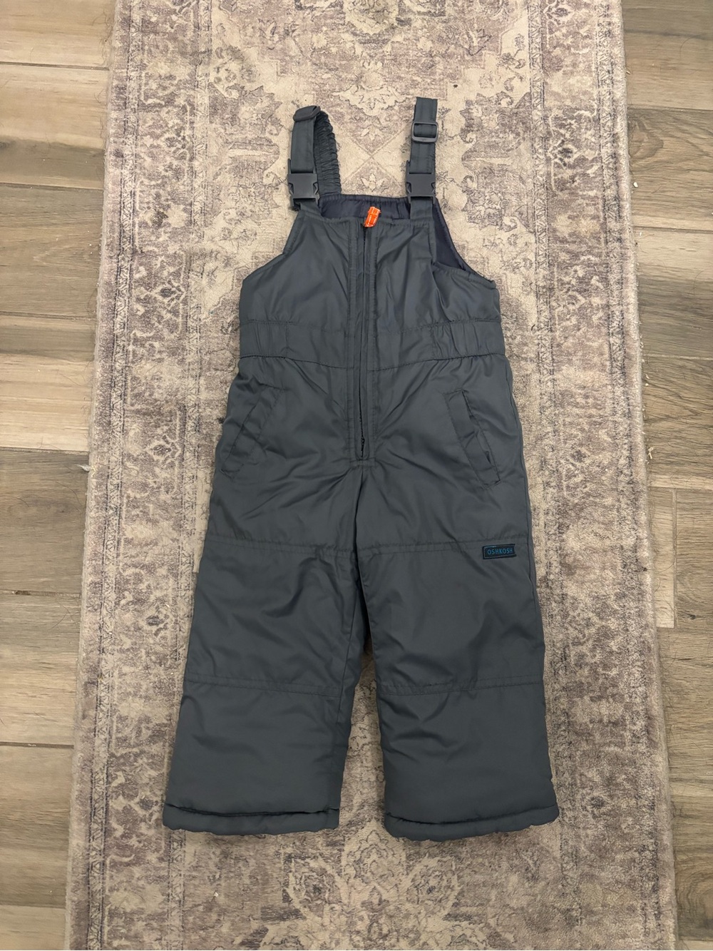 Oshkosh snow bib 2t gray